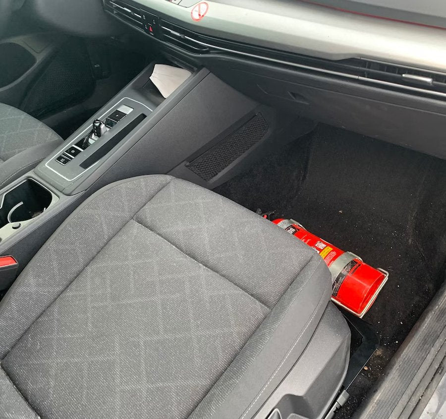 VW Golf mk8 Brandsläckarfäste (GTI/R)