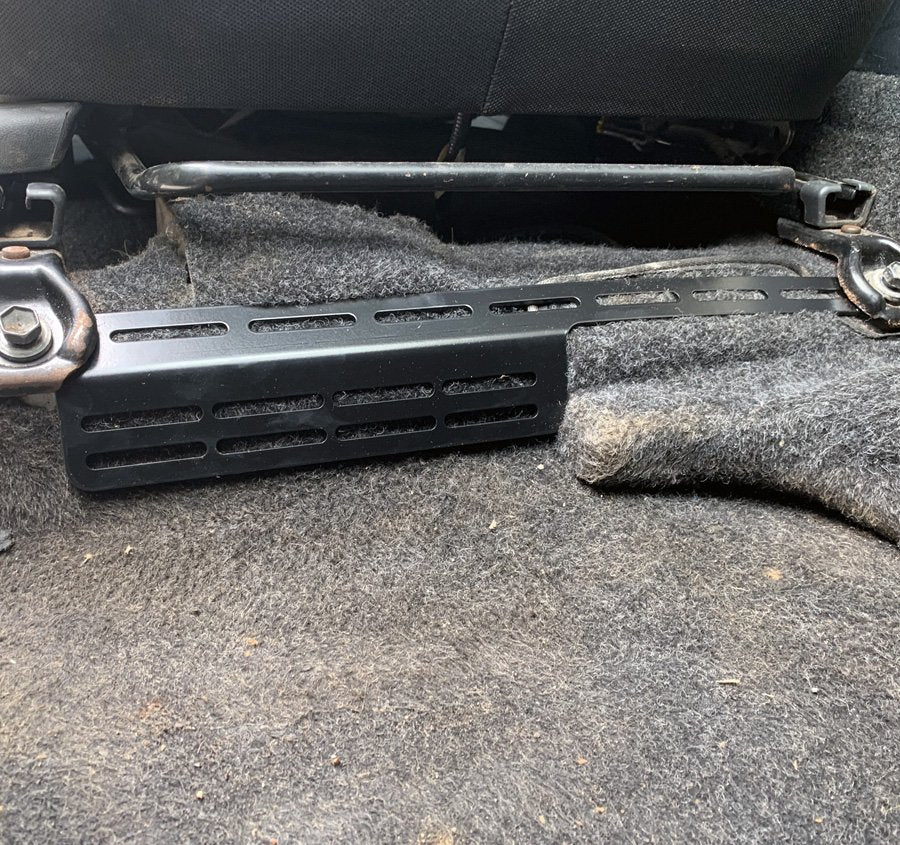 Toyota Hilux Brandsläckarfäste (AN10/AN20/AN30)