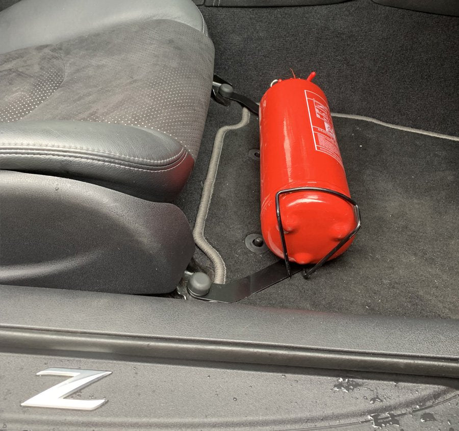 Nissan 370z Brandsläckarfäste