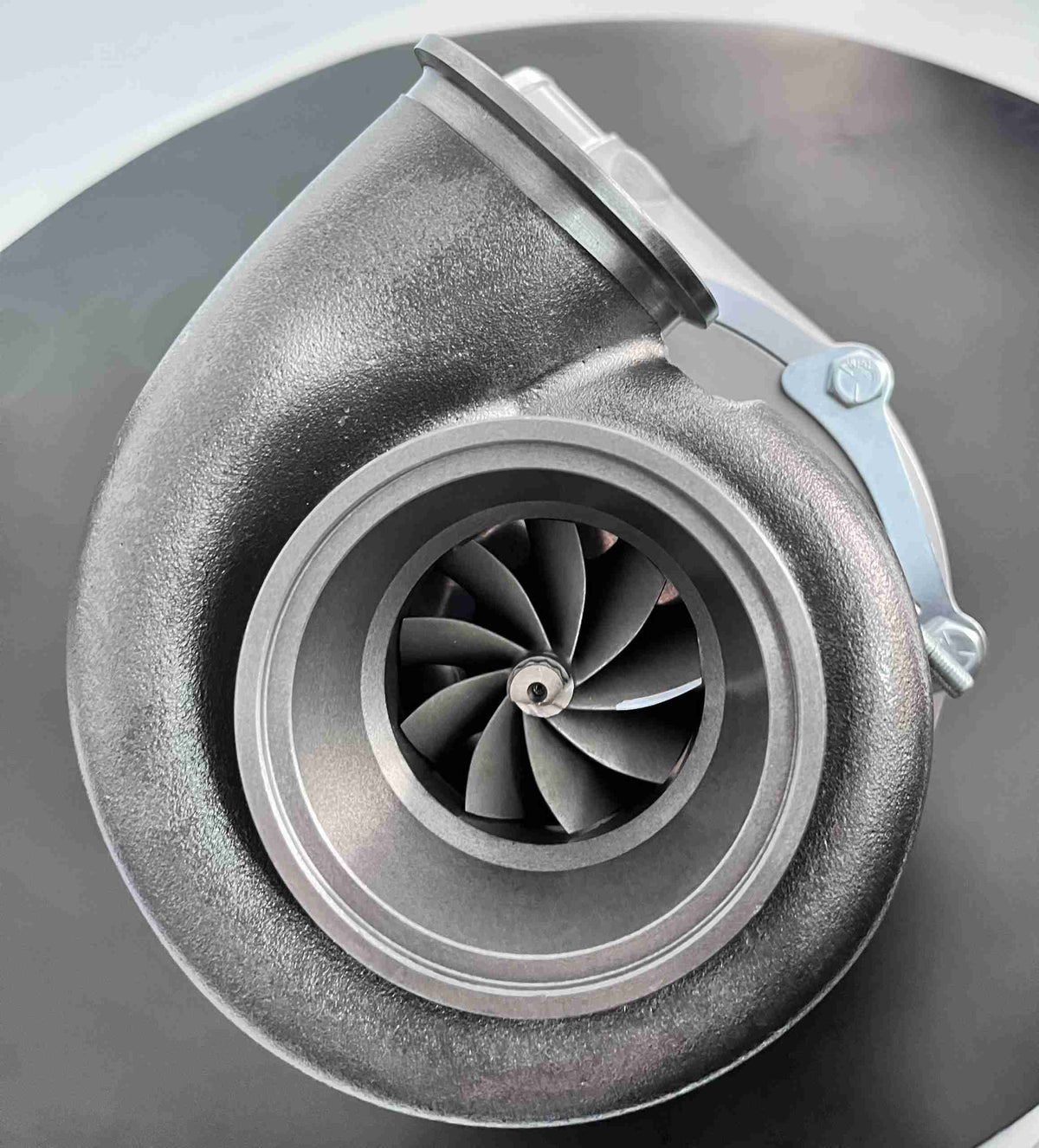 PSR 6862A dubbelkullagrad turbo med kompressorhjul i PTG-design – effektkapacitet upp till 1 050 hk