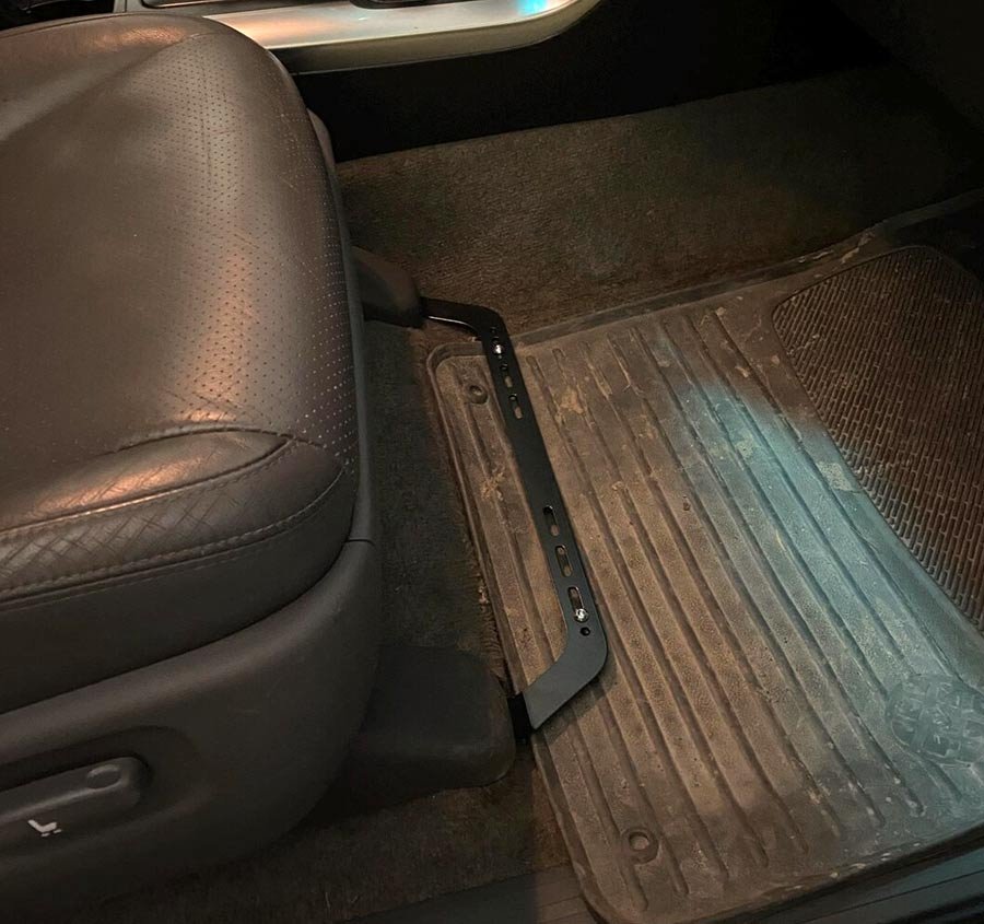 Toyota Land Cruiser Prado J120 Brandsläckarfäste