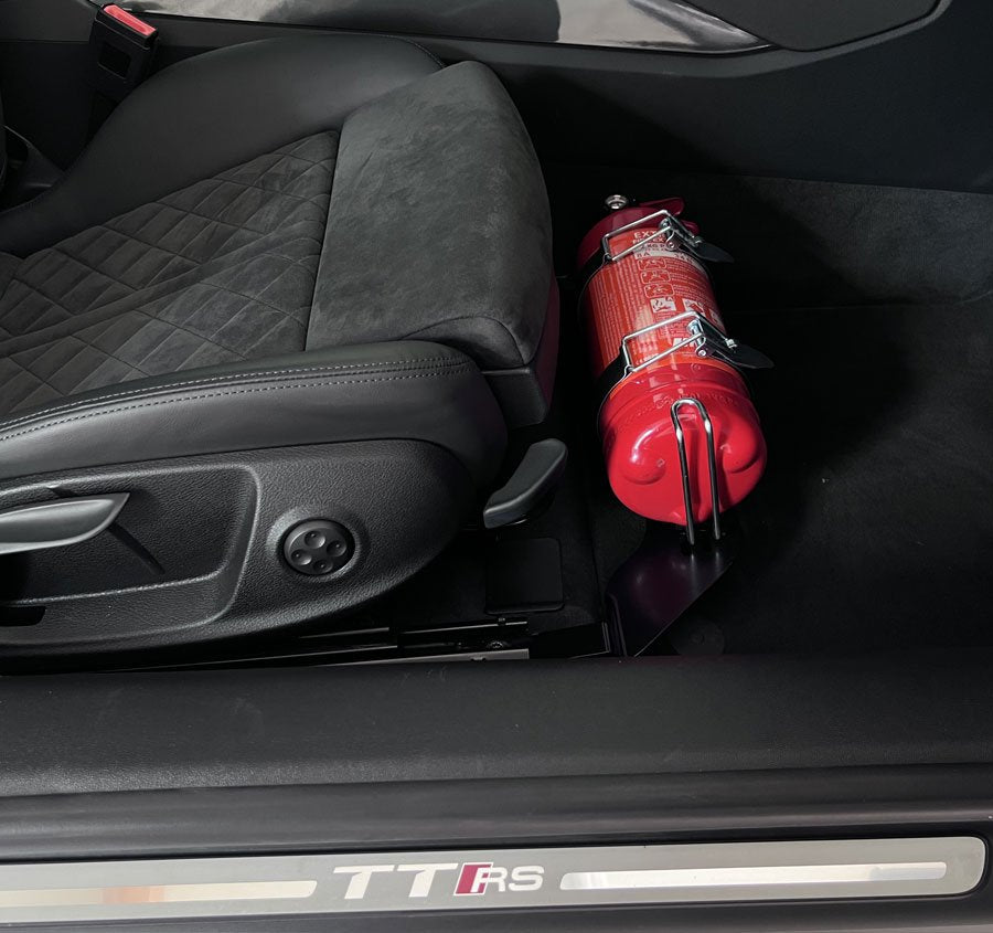 Audi TT 8S Brandsläckarfäste