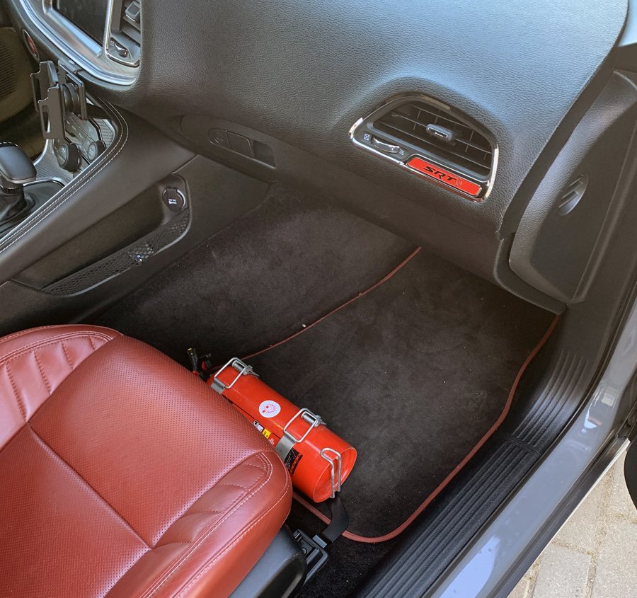 Dodge Challenger Brandsläckarfäste