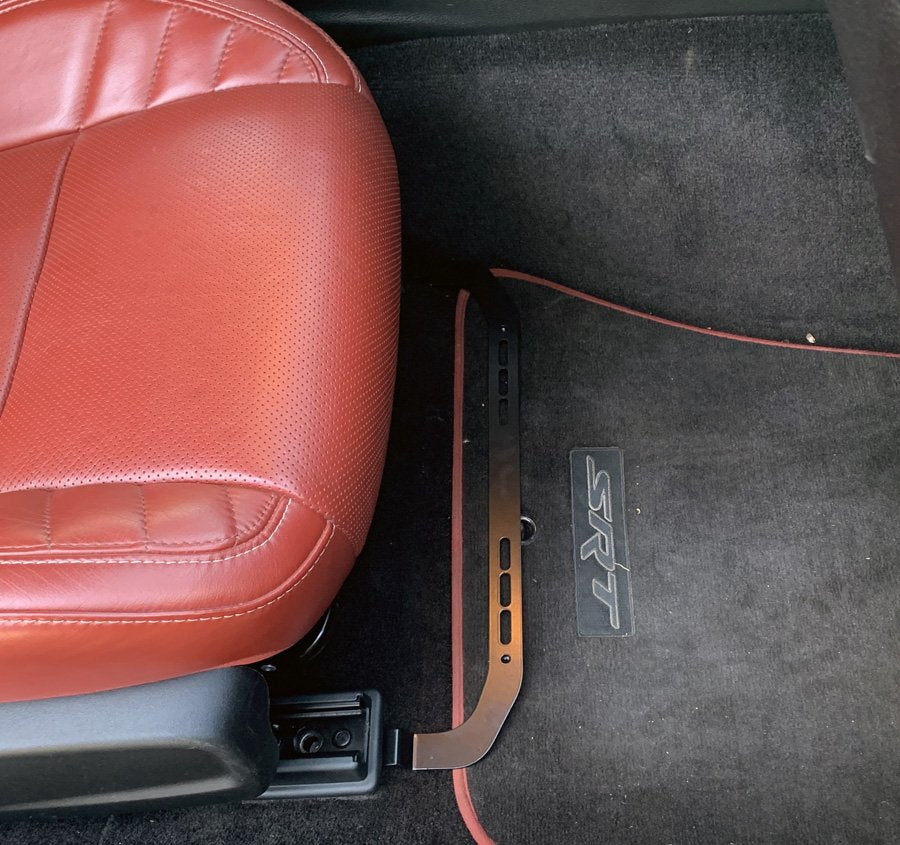 Dodge Challenger Brandsläckarfäste