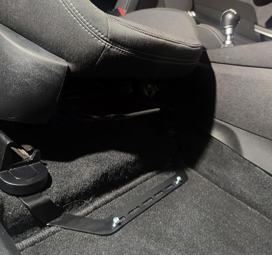 Ford Fiesta mk7 Brandsläckarfäste (ST)