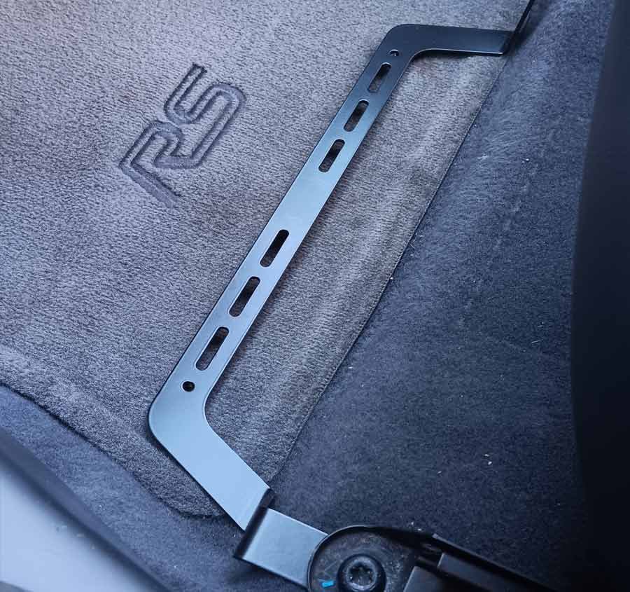 Ford Focus mk1 Brandsläckarfäste