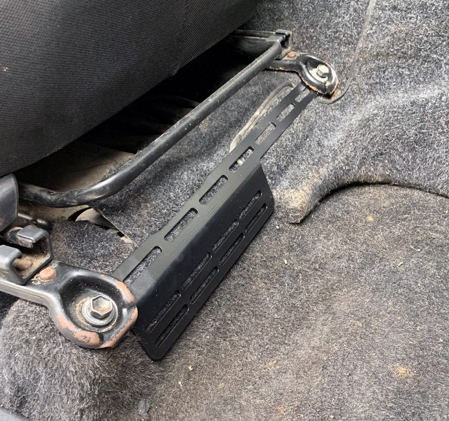 Toyota Hilux Brandsläckarfäste (AN10/AN20/AN30)