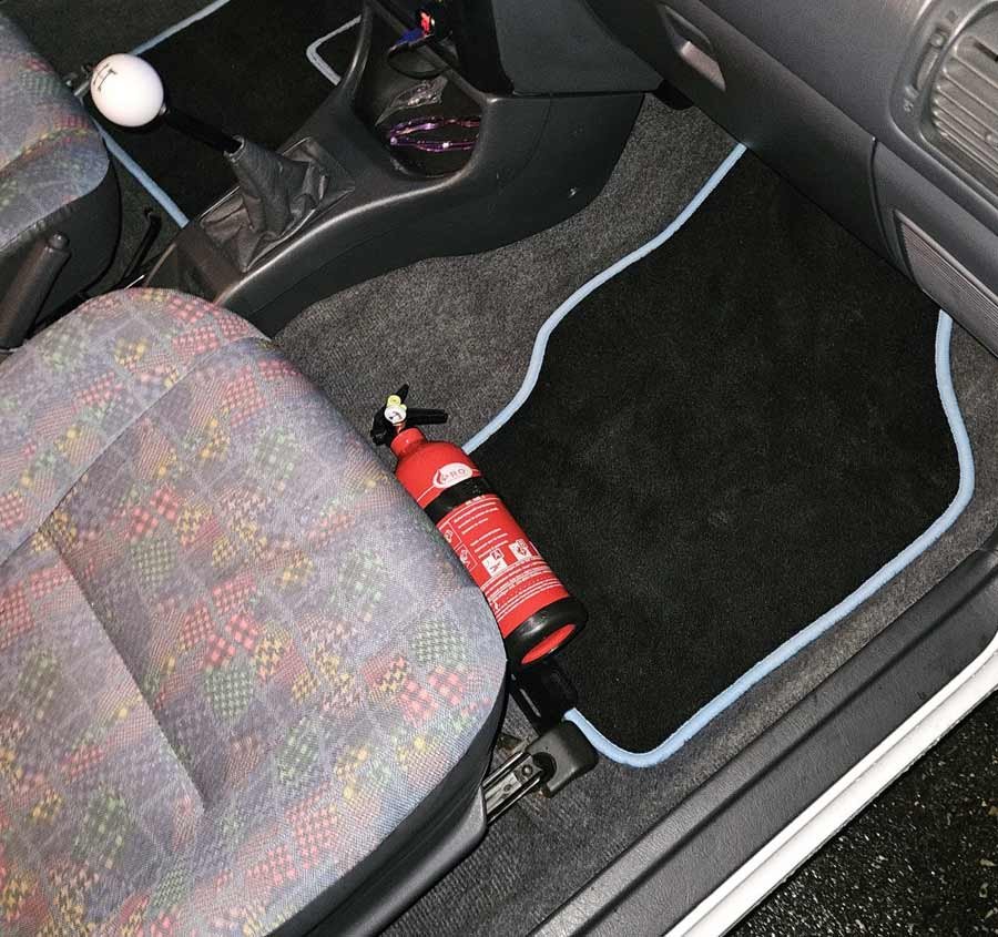 Toyota Starlet Brandsläckarfäste mk4 (P80)