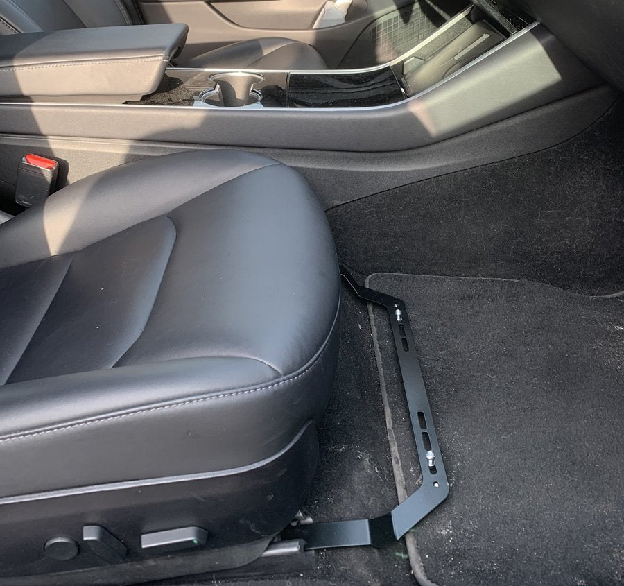 Tesla Model 3 Brandsläckarfäste